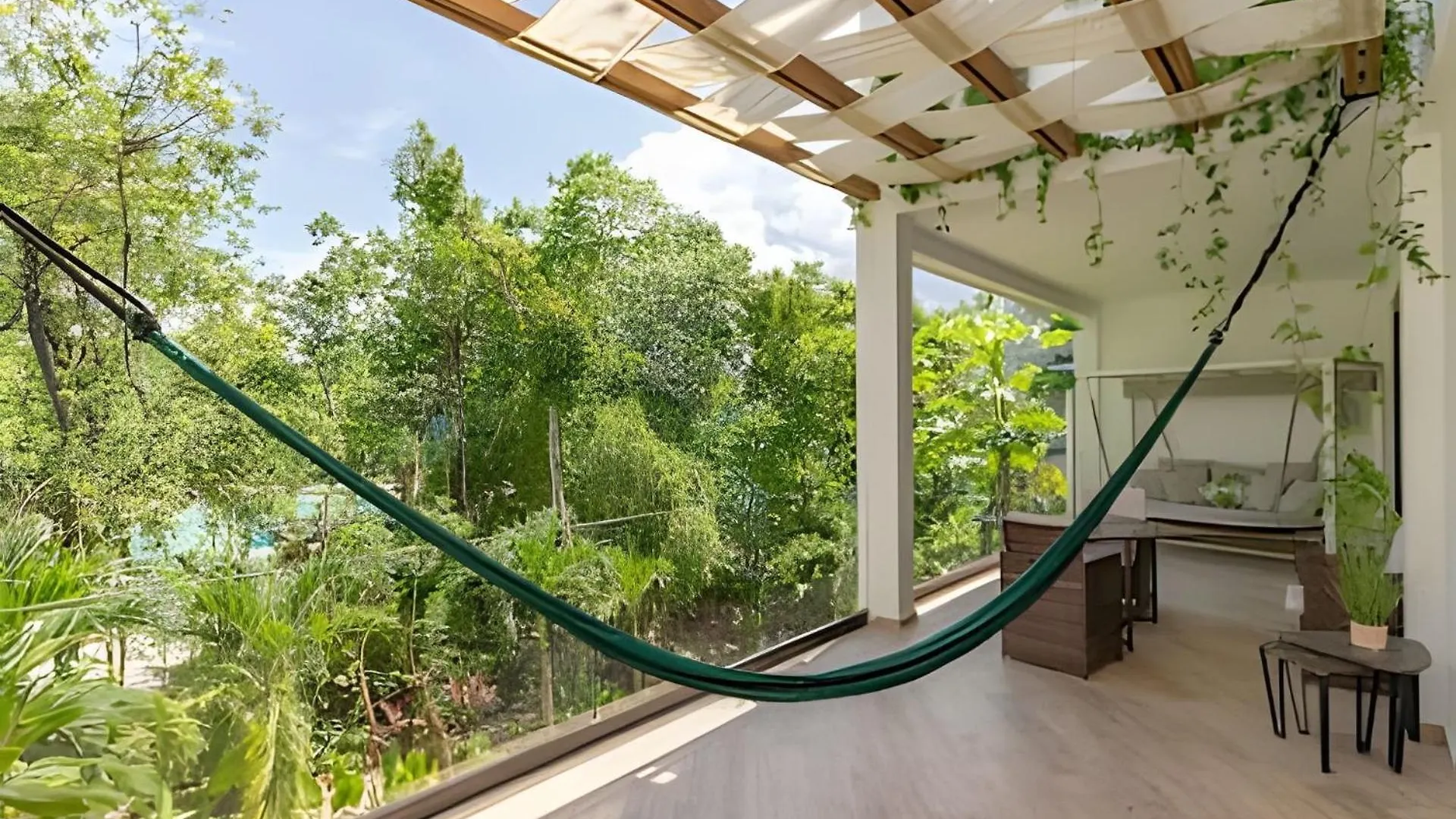 Oasis Yaaxlum Villa Tulum