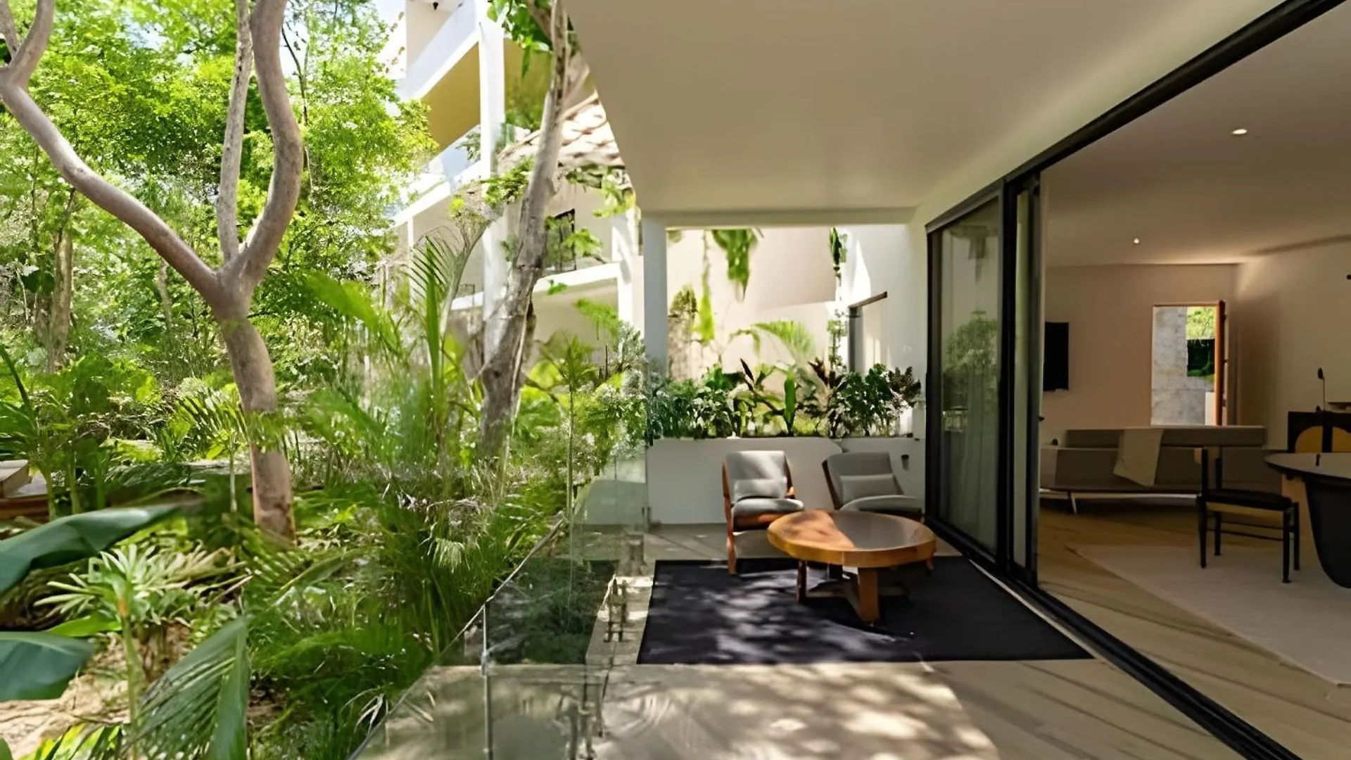 Oasis Yaaxlum Villa Tulum