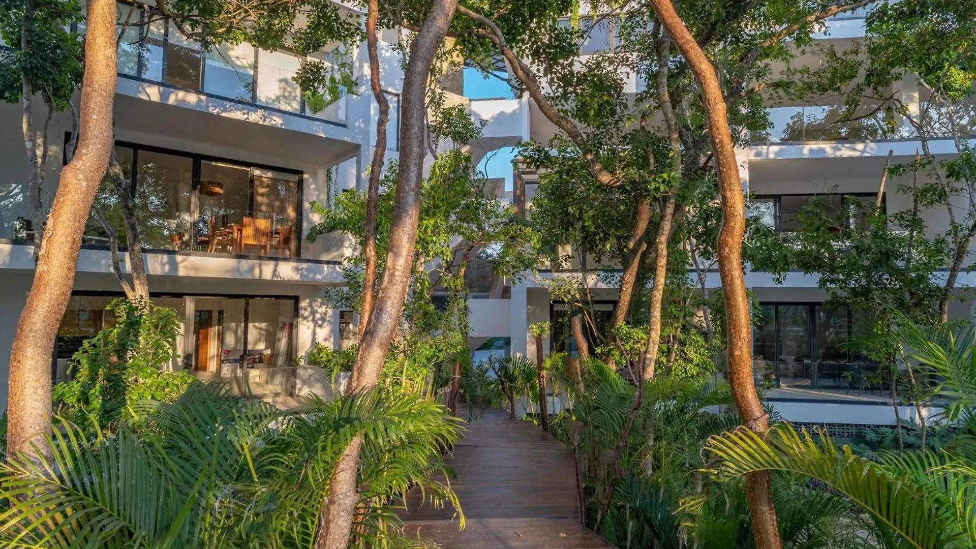 Oasis Yaaxlum Villa Tulum Mexico