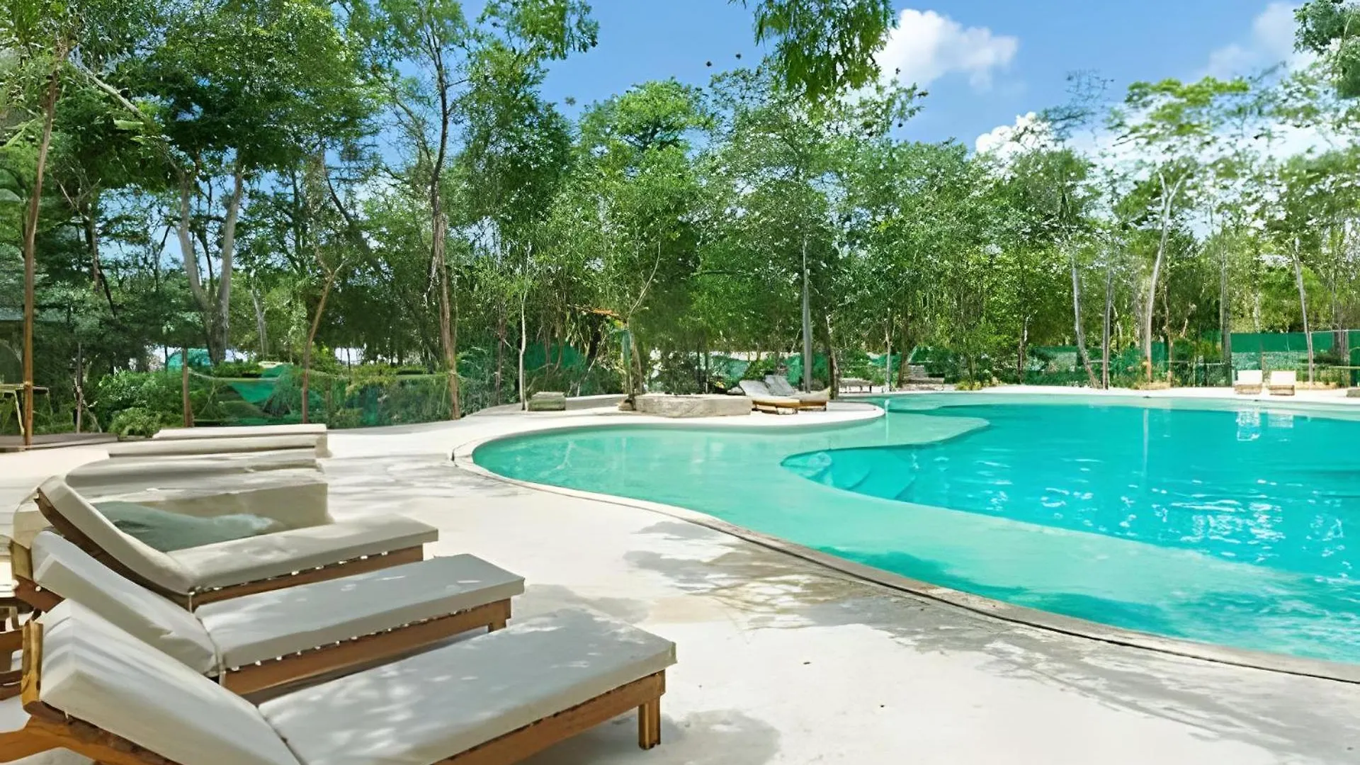 הוילה טולום Oasis Yaaxlum